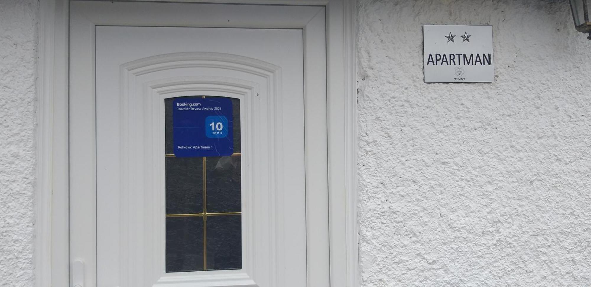Petkovic Apartmani 1 Tivat Kamer foto